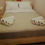 Petite Palace Rotonda *